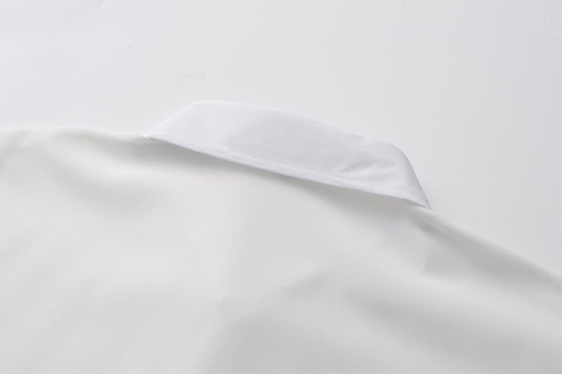 Men's Slim Fit Solid Colour Long-Sleeved Shirt – Smart Business Casual
