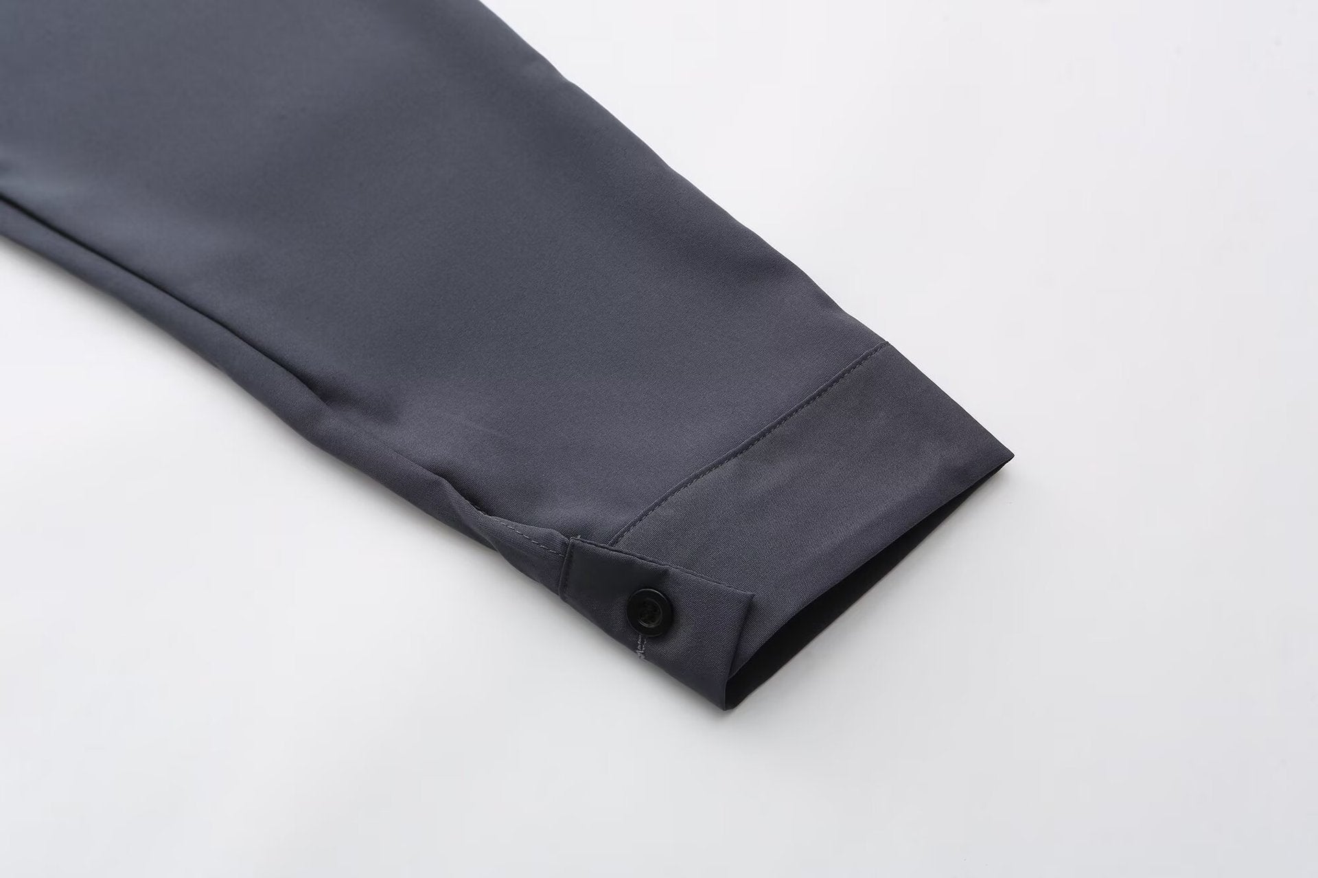 Men's Slim Fit Solid Colour Long-Sleeved Shirt – Smart Business Casual
