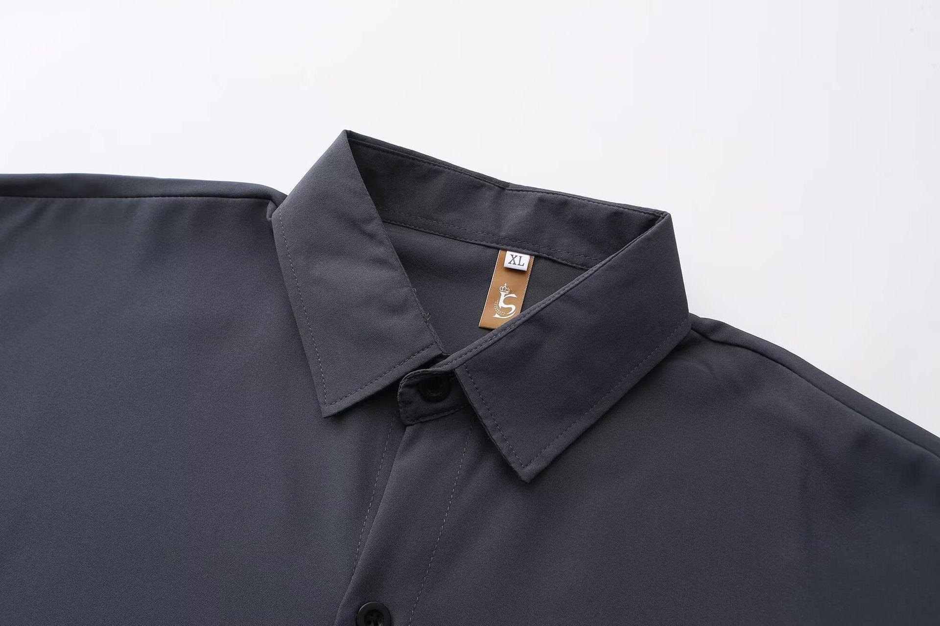 Men's Slim Fit Solid Colour Long-Sleeved Shirt – Smart Business Casual