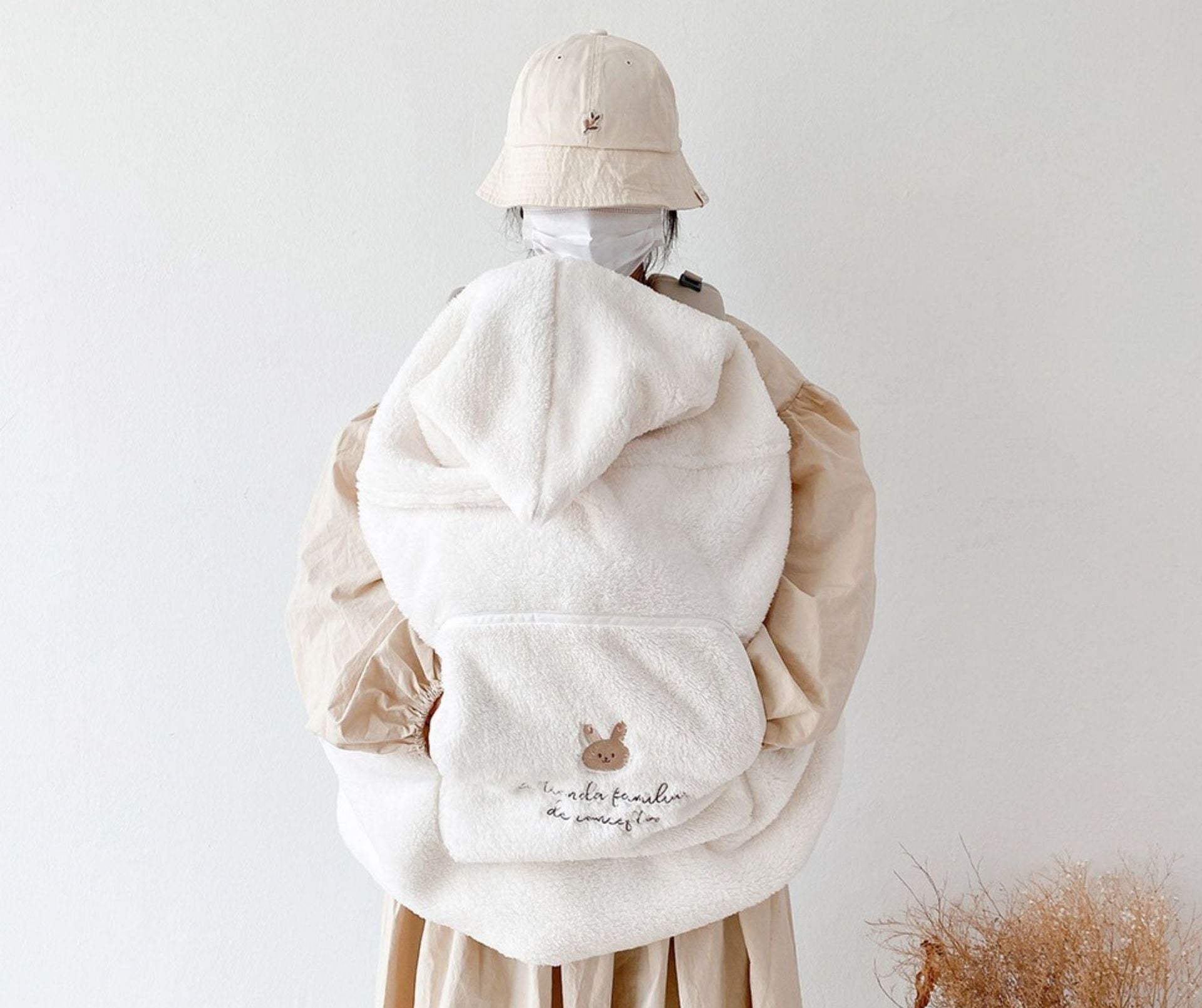 Embroidered Bear Windproof Baby Blanket – Cosy All-Season Pram & Carrier Cover