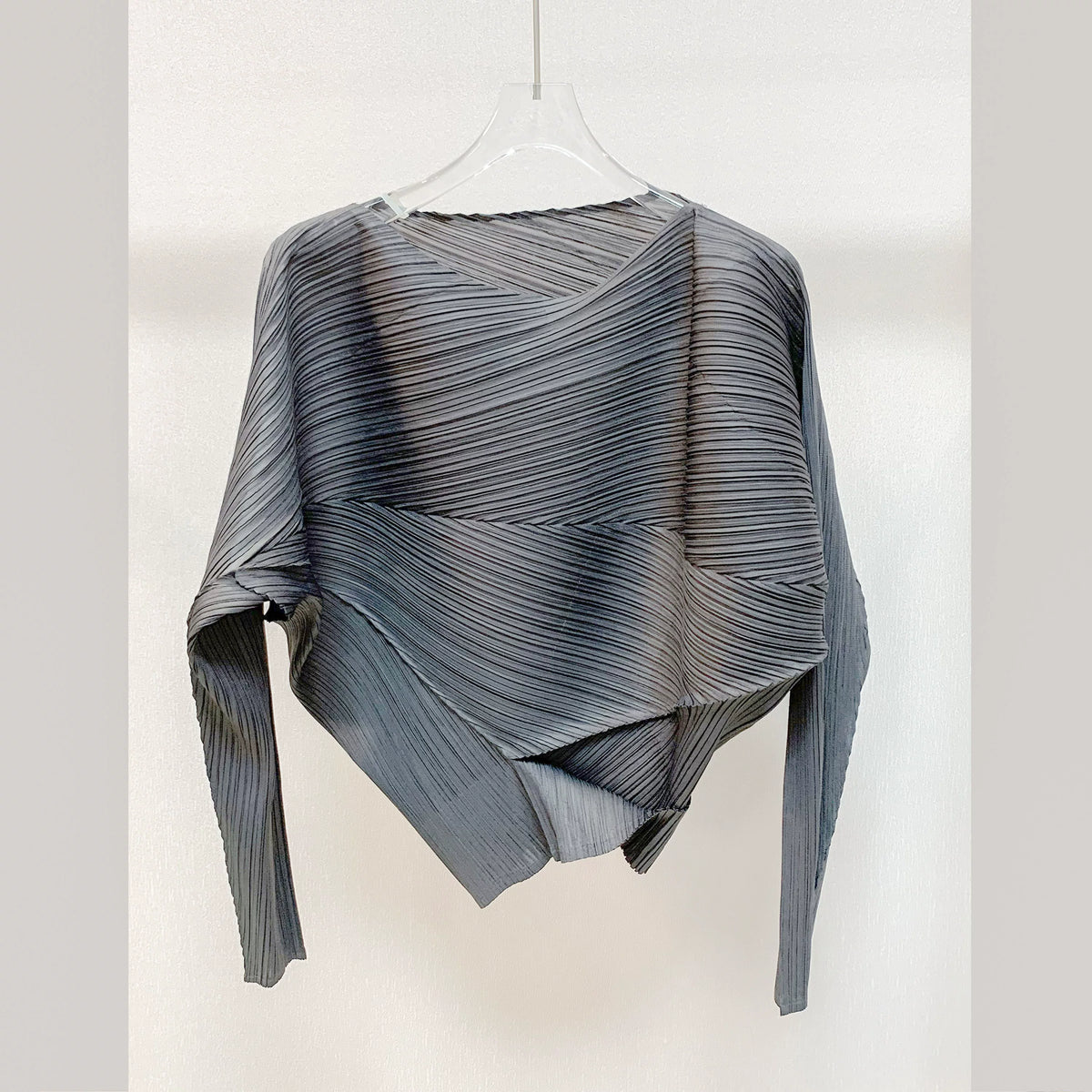 Women’s Miyake Pleated T-Shirt – Solid Color Slim-Fit Spring Top