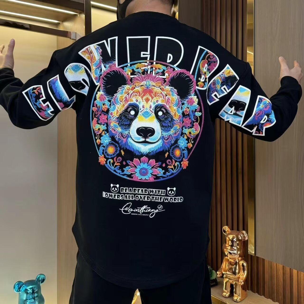 Panda Print Curved Hem Sweatshirt – Casual Long Sleeve Streetwear