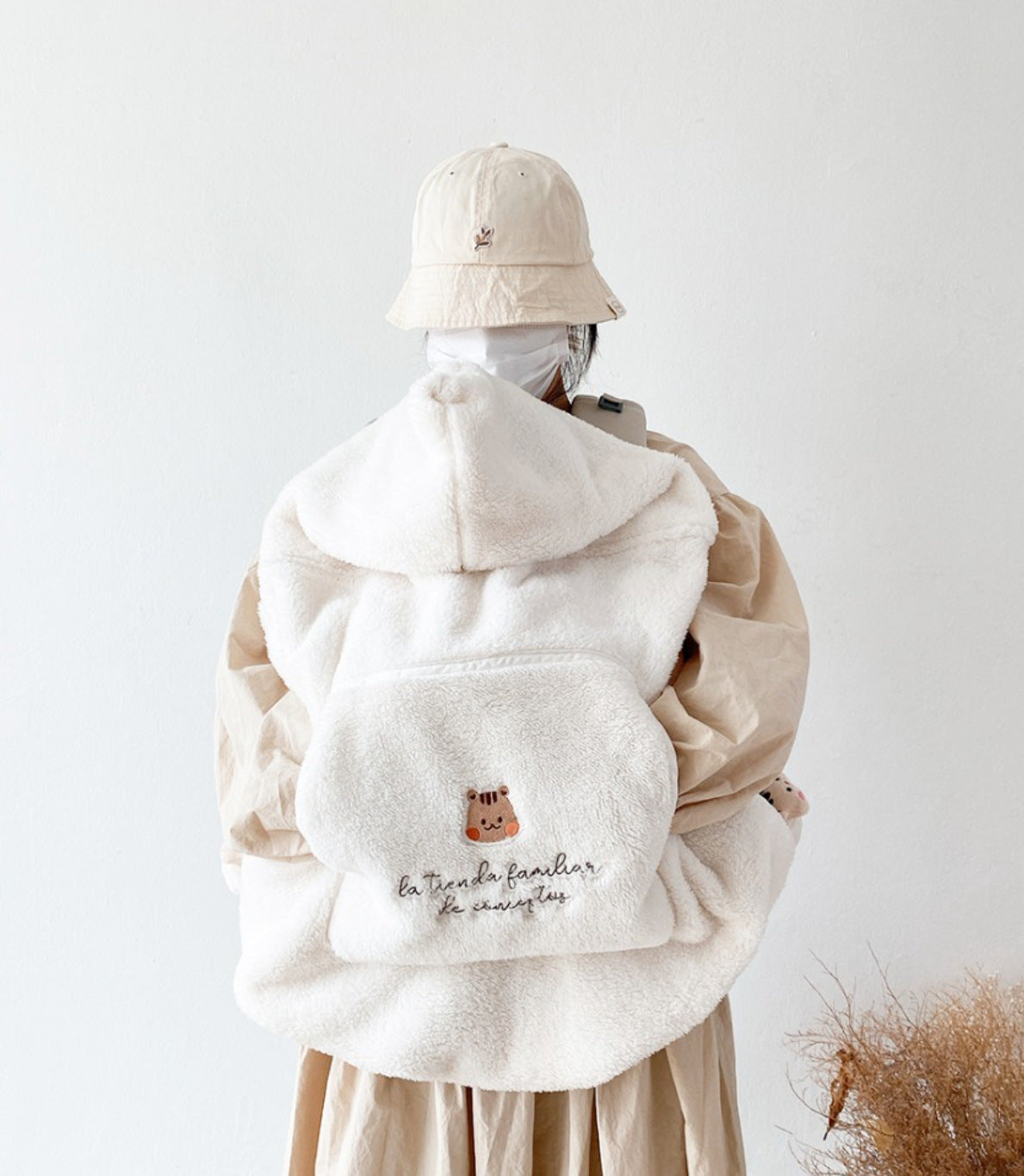 Embroidered Bear Windproof Baby Blanket – Cosy All-Season Pram & Carrier Cover