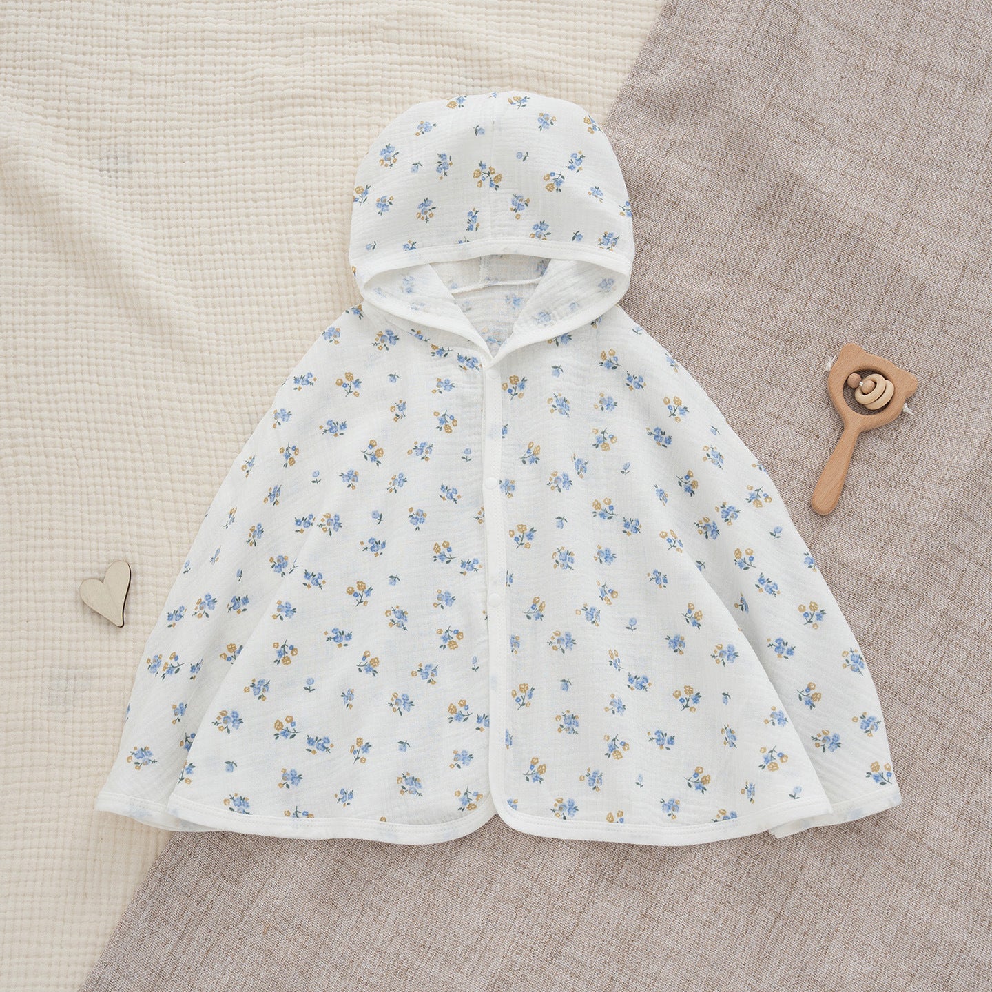 Baby & Toddler UV Sun Protection Cloak – Lightweight Outdoor Shield for 0–3 Years
