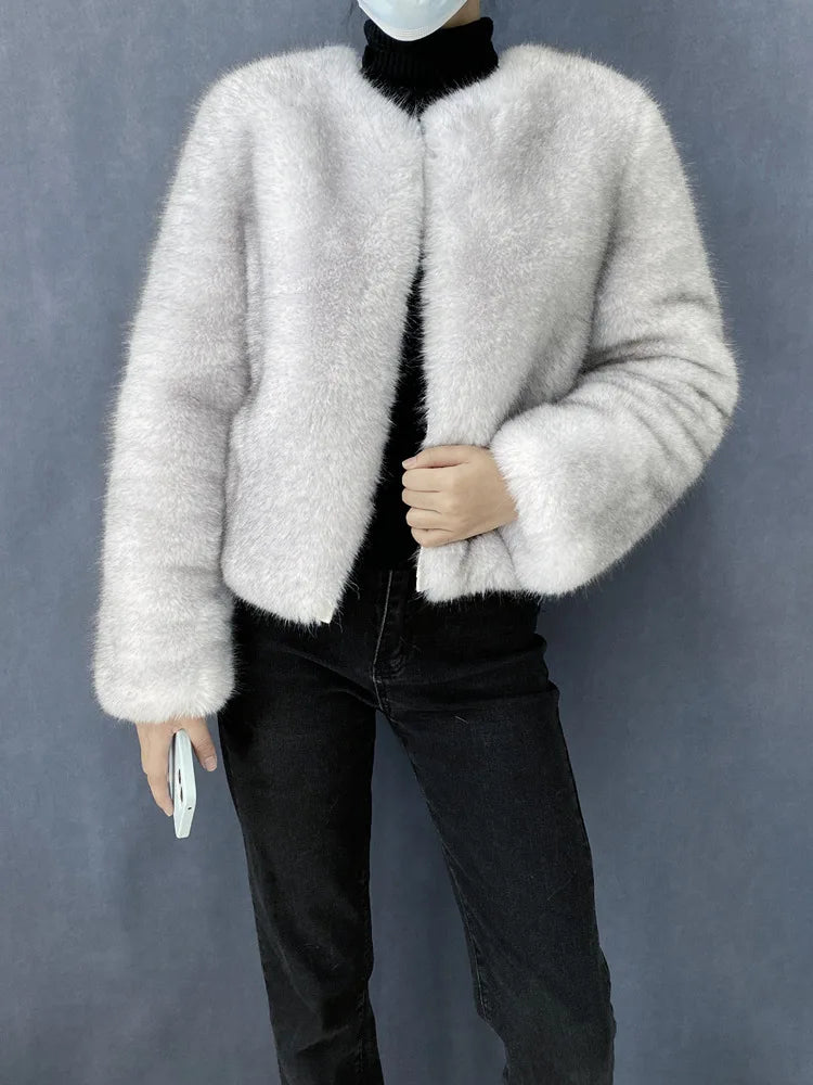 Women’s Luxury Faux Fur Jacket – Fluffy Short Winter Coat, Chic Street Fashion Outerwear