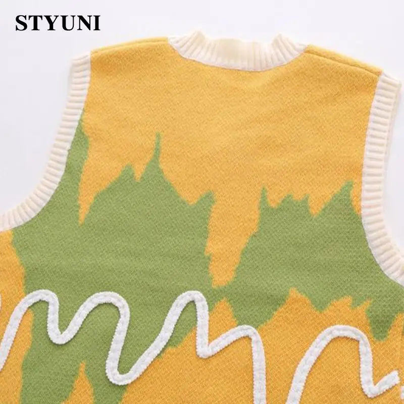 Wavy Color Block Knitted Sweater