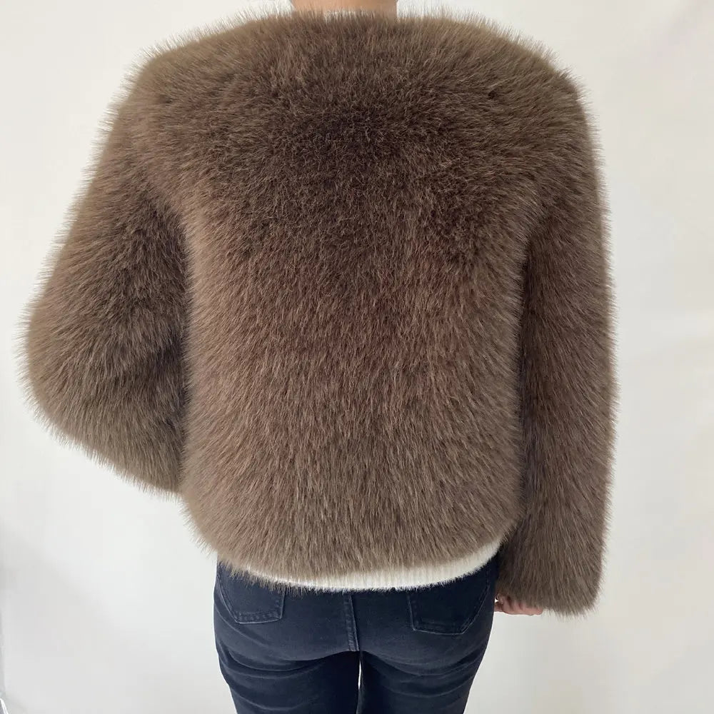 Women’s Luxury Faux Fur Jacket – Fluffy Short Winter Coat, Chic Street Fashion Outerwear