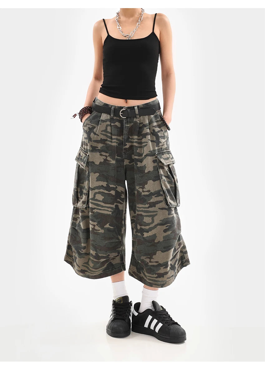Women's Y2K Camouflage Harajuku Denim Capri Pants – Goblin Core Street Style