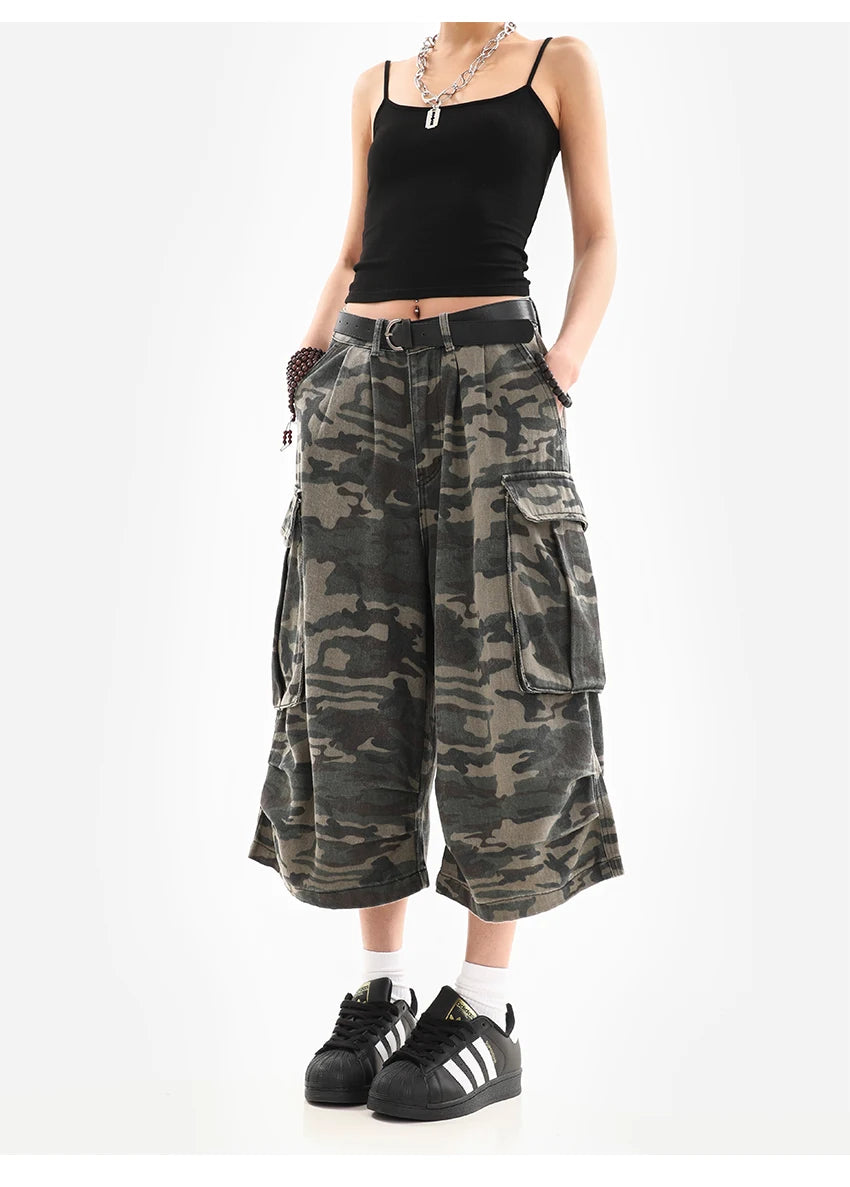 Women's Y2K Camouflage Harajuku Denim Capri Pants – Goblin Core Street Style