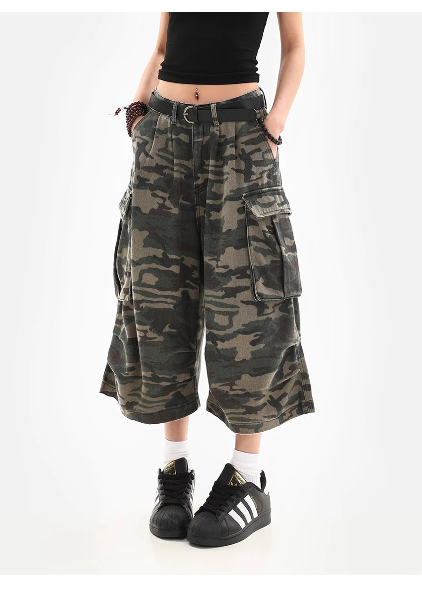 Women's Y2K Camouflage Harajuku Denim Capri Pants – Goblin Core Street Style