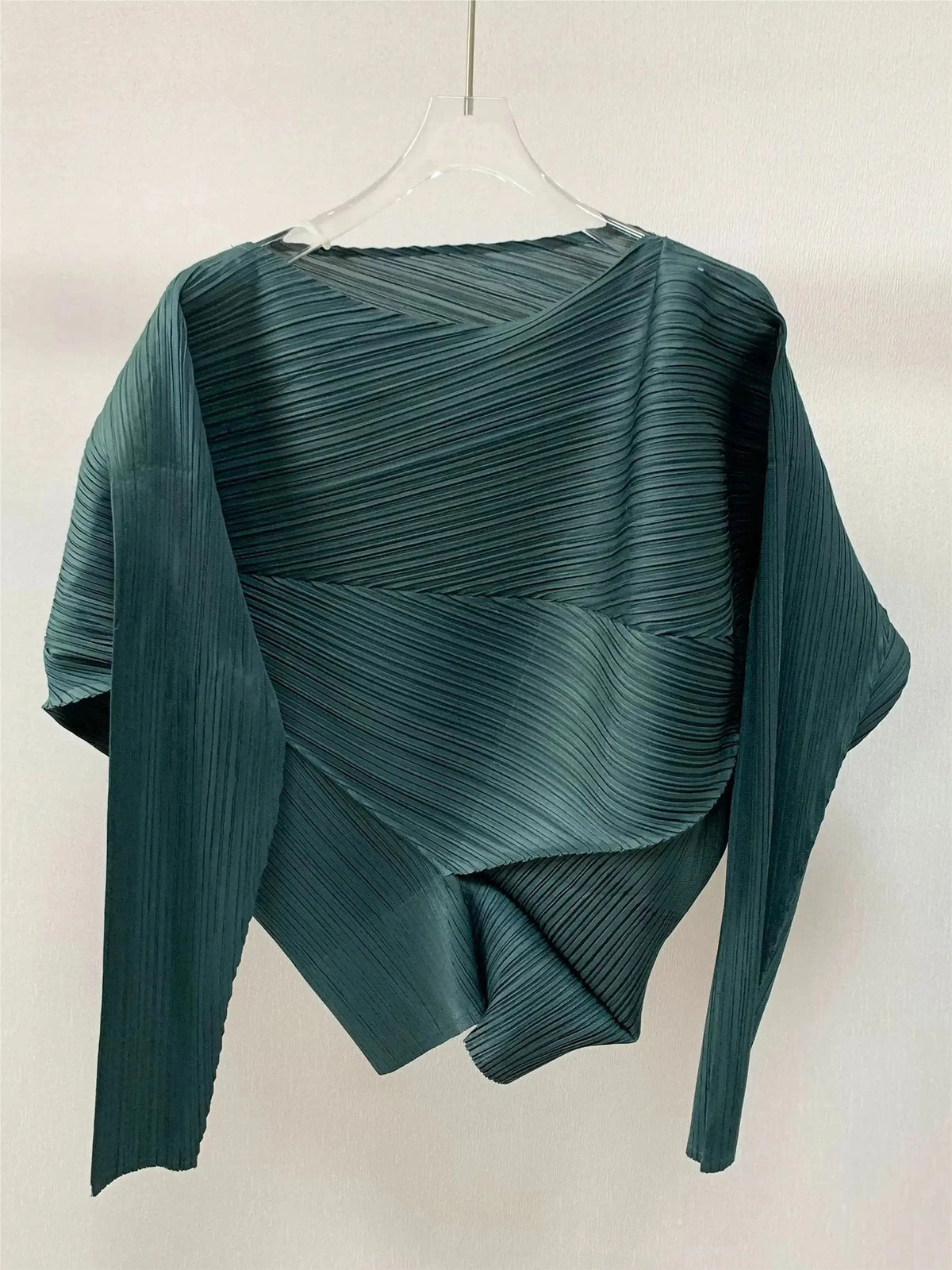 Women’s Miyake Pleated T-Shirt – Solid Color Slim-Fit Spring Top