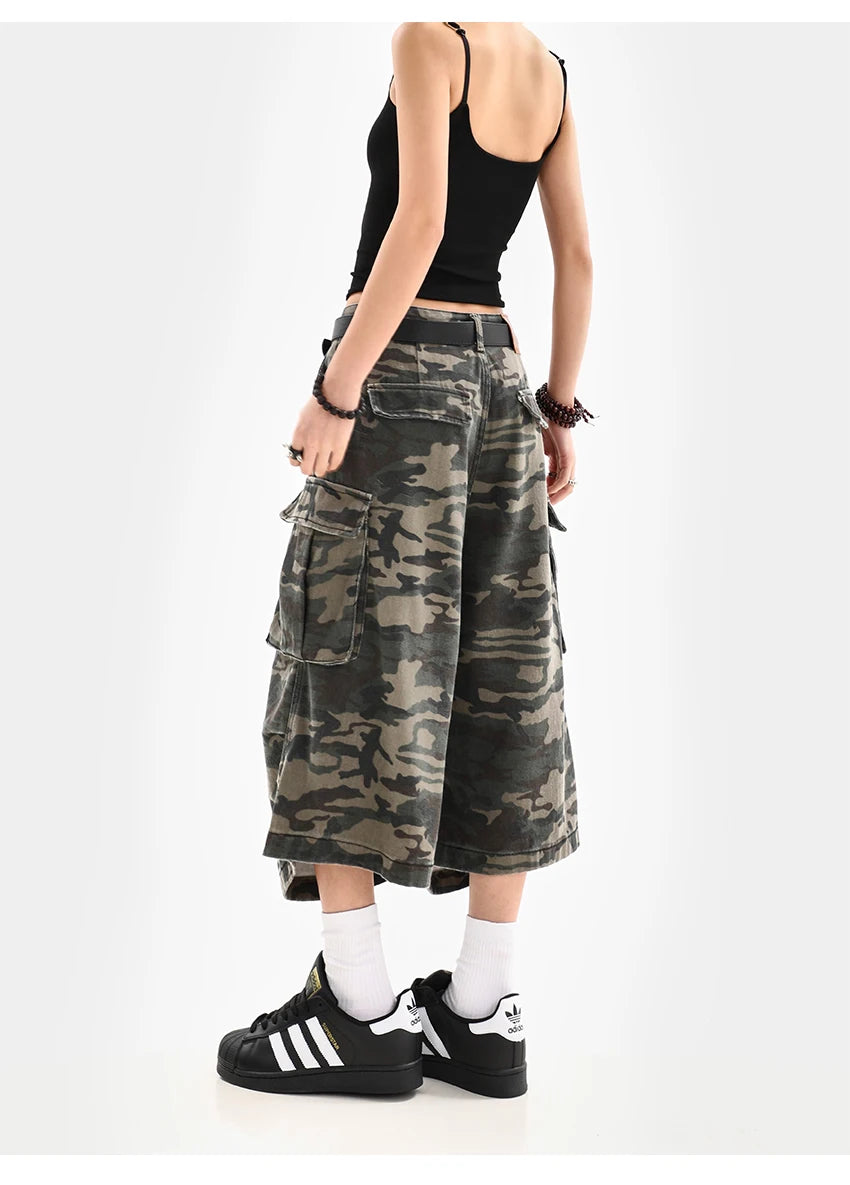 Women's Y2K Camouflage Harajuku Denim Capri Pants – Goblin Core Street Style