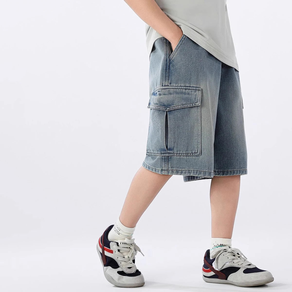 Boys’ Summer Denim Shorts – Loose Wide-Leg Knee-Length Jeans with Big Pockets | Solid Color Casual Streetwear for Kids & Teenagers