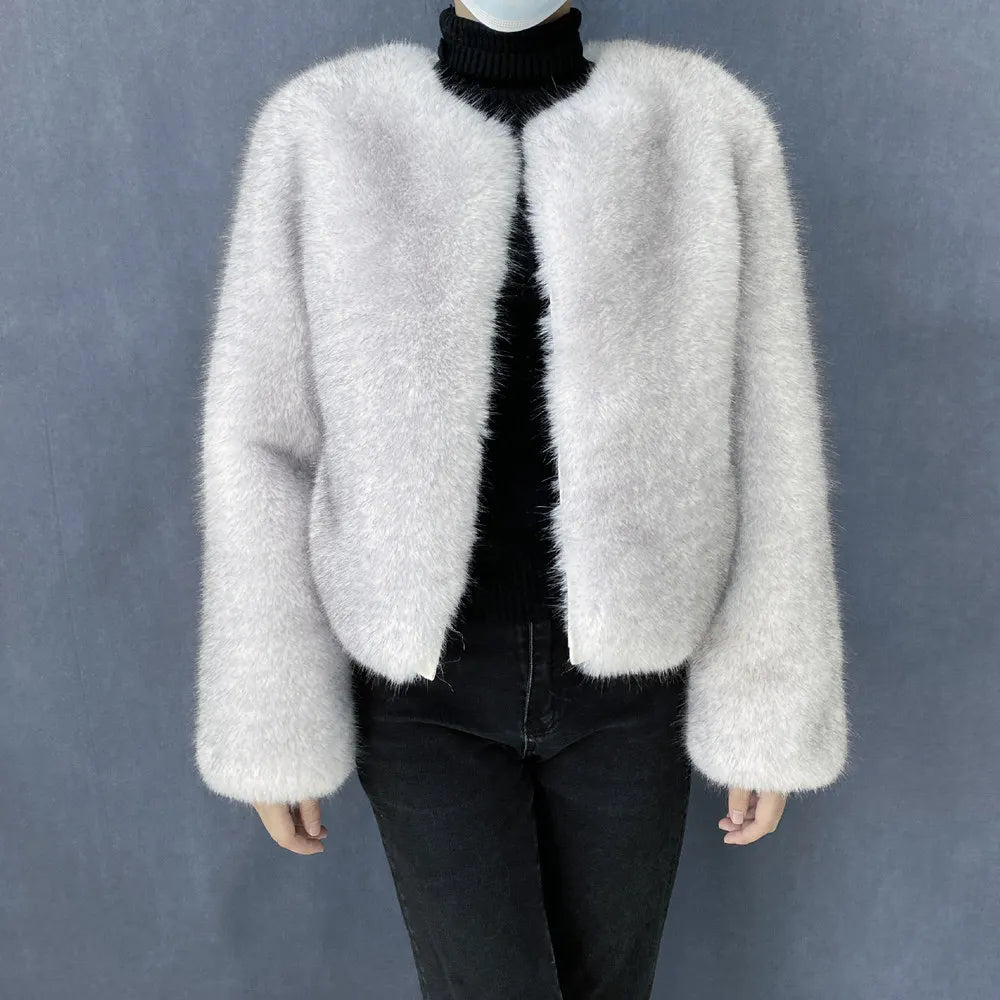 Women’s Luxury Faux Fur Jacket – Fluffy Short Winter Coat, Chic Street Fashion Outerwear