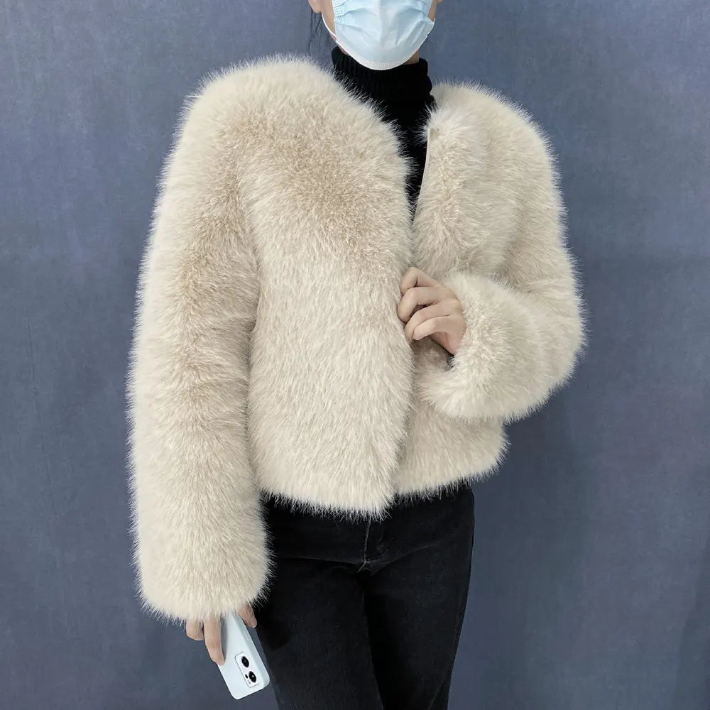 Women’s Luxury Faux Fur Jacket – Fluffy Short Winter Coat, Chic Street Fashion Outerwear