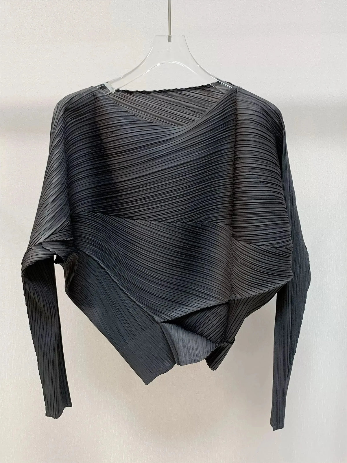 Women’s Miyake Pleated T-Shirt – Solid Color Slim-Fit Spring Top