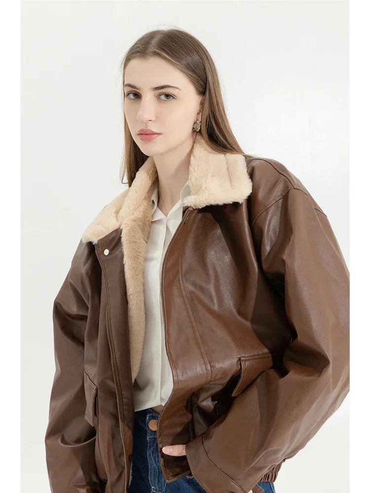 Women’s Faux Leather Fur-Lined Jacket – Warm Thick Vintage Motorcycle Coat, Long Sleeve Lapel Winter Outerwear