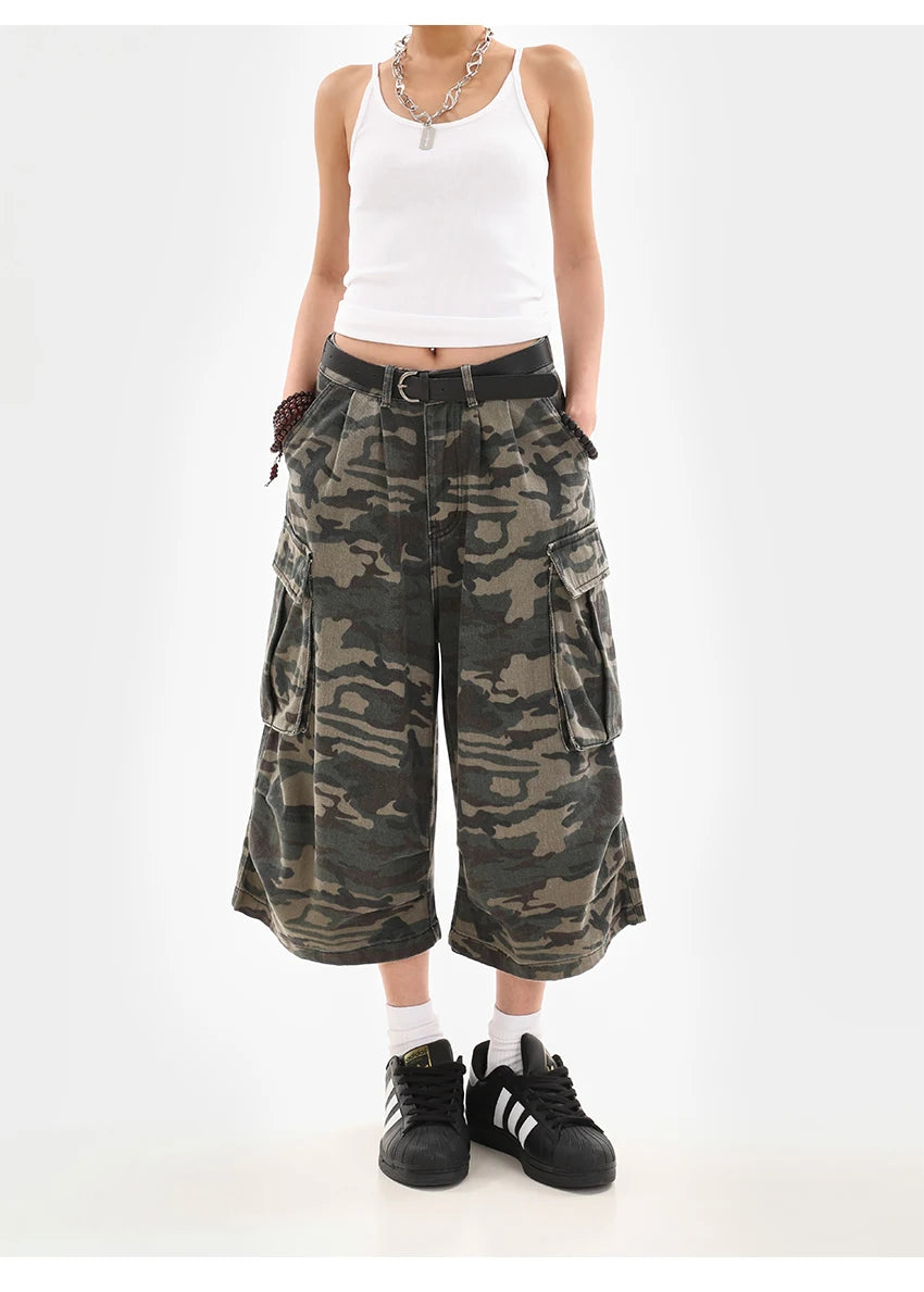 Women's Y2K Camouflage Harajuku Denim Capri Pants – Goblin Core Street Style