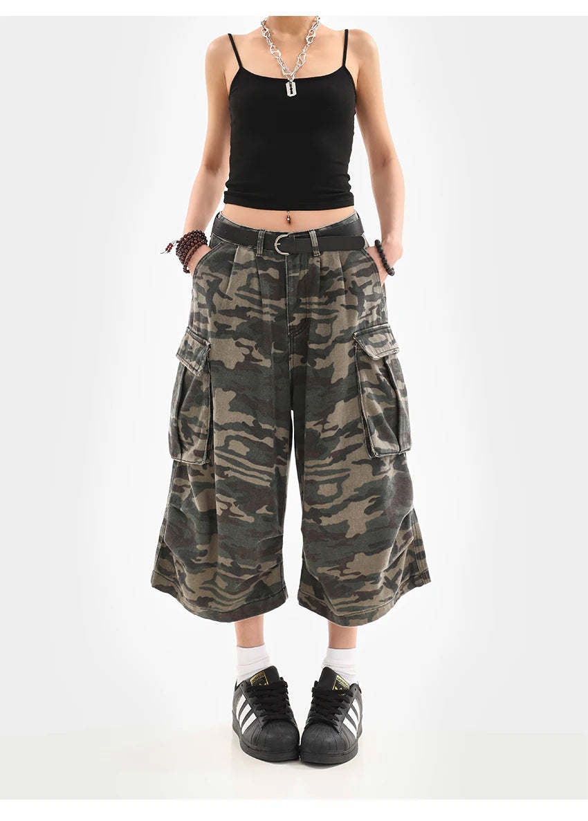 Women's Y2K Camouflage Harajuku Denim Capri Pants – Goblin Core Street Style