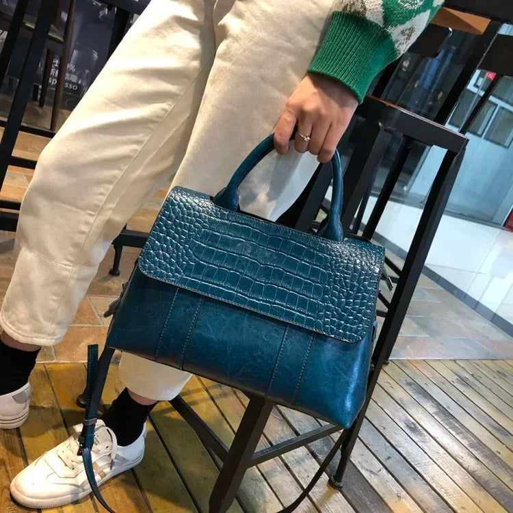 Women’s Genuine Cowhide Leather Crossbody Bag – Luxury Retro Shoulder Handbag, Large Capacity Casual Purse for Ladies