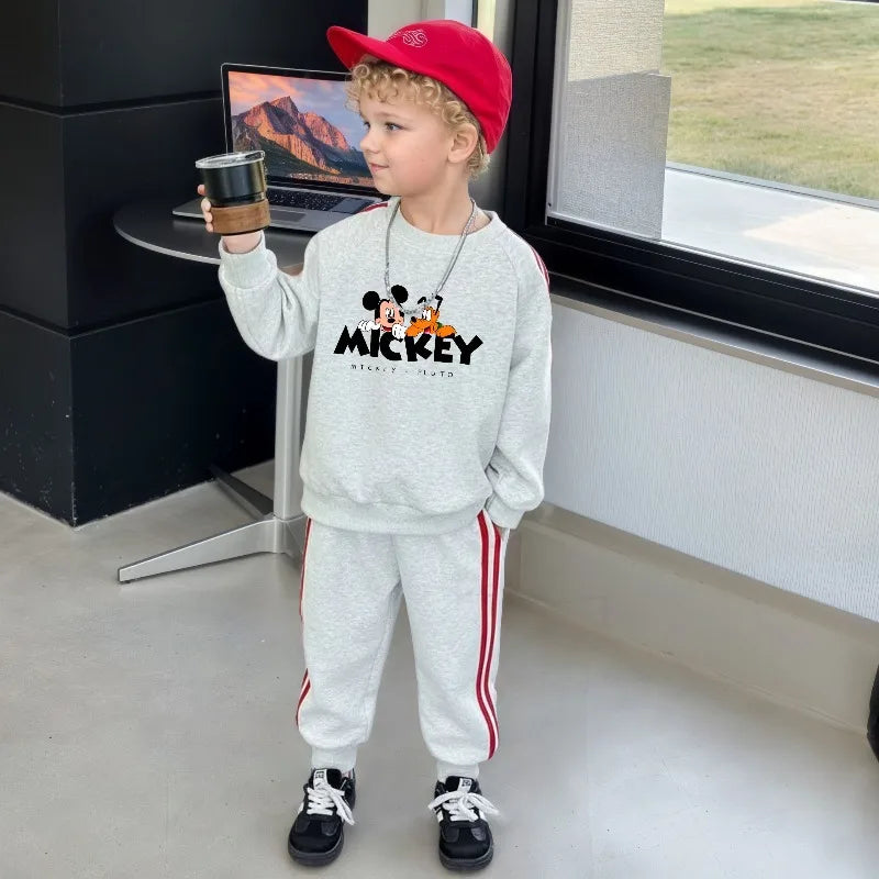Boys’ 2-Piece Tracksuit Set – Stylish Side-Stripe Hoodie & Long Pants | Casual Spring Sports Outfit for Kids