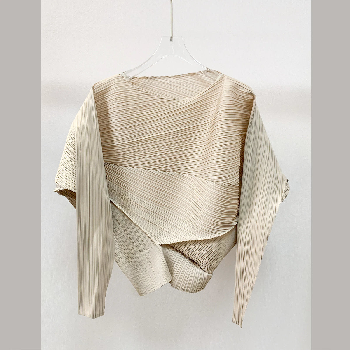 Women’s Miyake Pleated T-Shirt – Solid Color Slim-Fit Spring Top